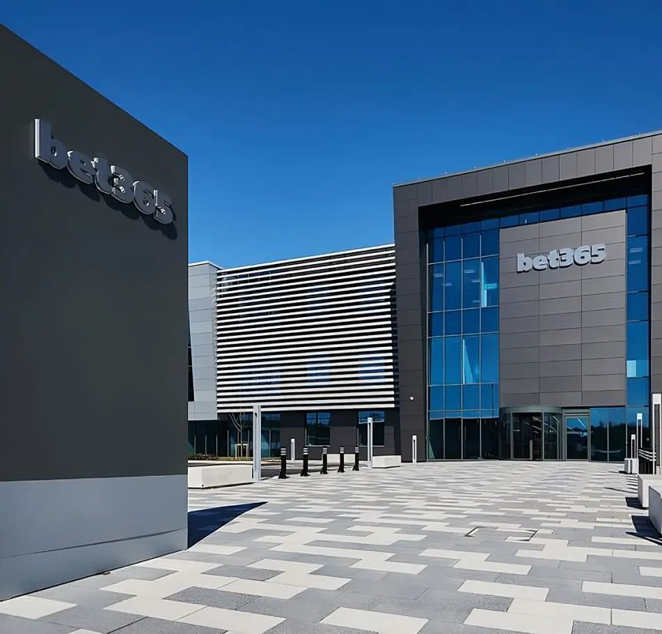 爱情超越物,伊卡爾迪亦,为人之常情,捷报足球比分,捷报比分官网,捷报体育,捷报网页版,捷报app下载电脑版