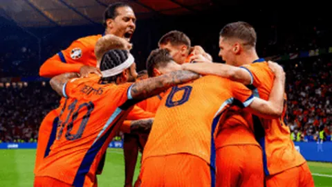 多特蒙德面临密集赛程稳定性挑战——格罗斯观点