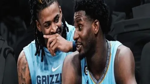 世界羽联新规：医疗团队获赛场上位直通资格——九派新闻