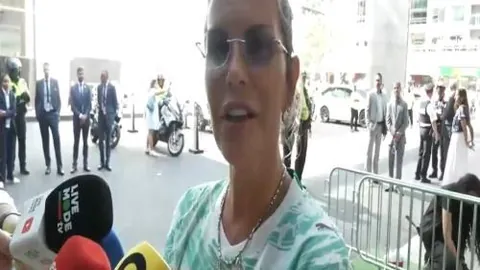 股收盘解析：午后跳水，尾盘走势深度分析